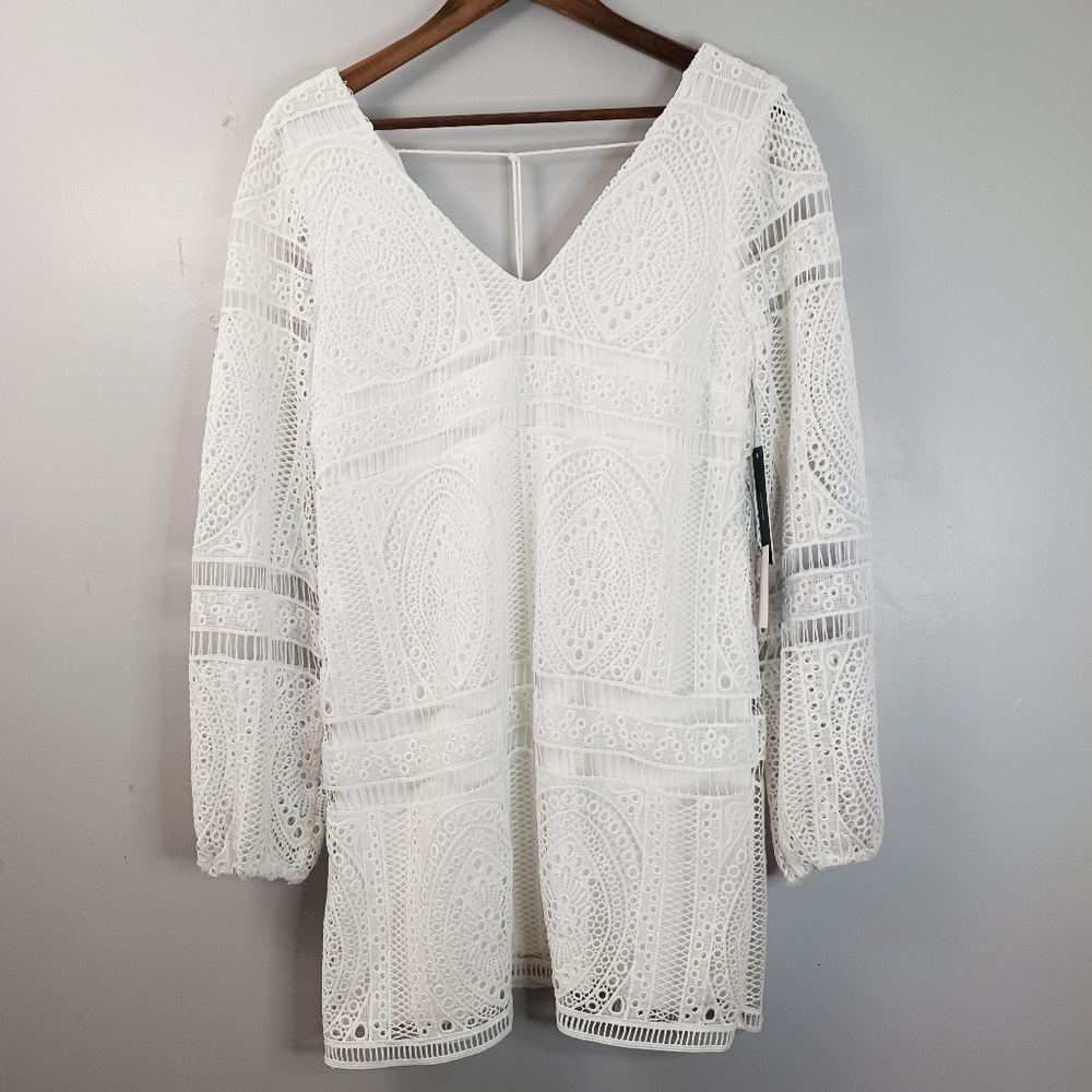 Lulus Embroidered White Mini Dress Women's Size L Long Sleeve V-Neck